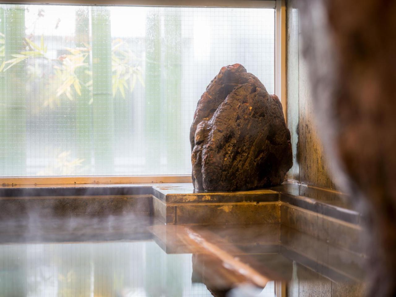 ซูเปอร์ โฮเทล นีฮะมะ Hotel Niihama ภายนอก รูปภาพ